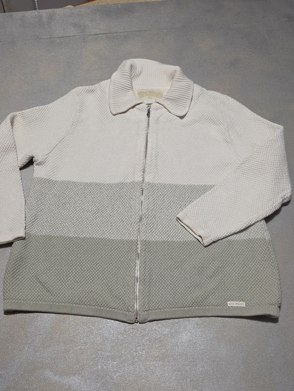 Blue Willi's Two-Tone Zip Knit Jacket in Cream & Sage